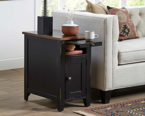 Dakota Black Chairside Table